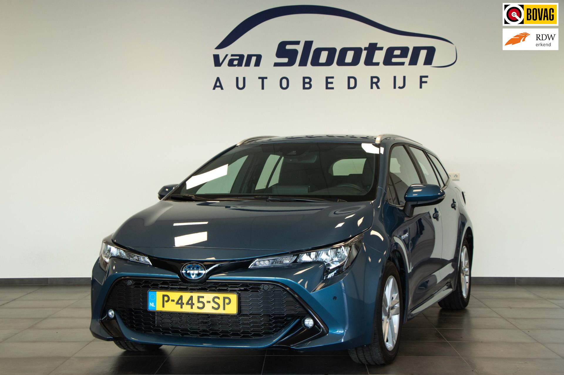 Toyota Toyota Corolla 1.8 Hybrid Active| Camera|DAB|Climate| Licht Metalen Velgen|Xenon 2021 - voorkant