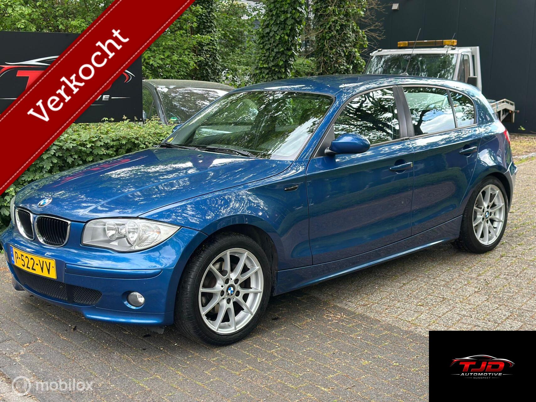 BMW 1er Reihe 120i Executive SPORT-CLIMA-START/STOP 2005 - voorkant