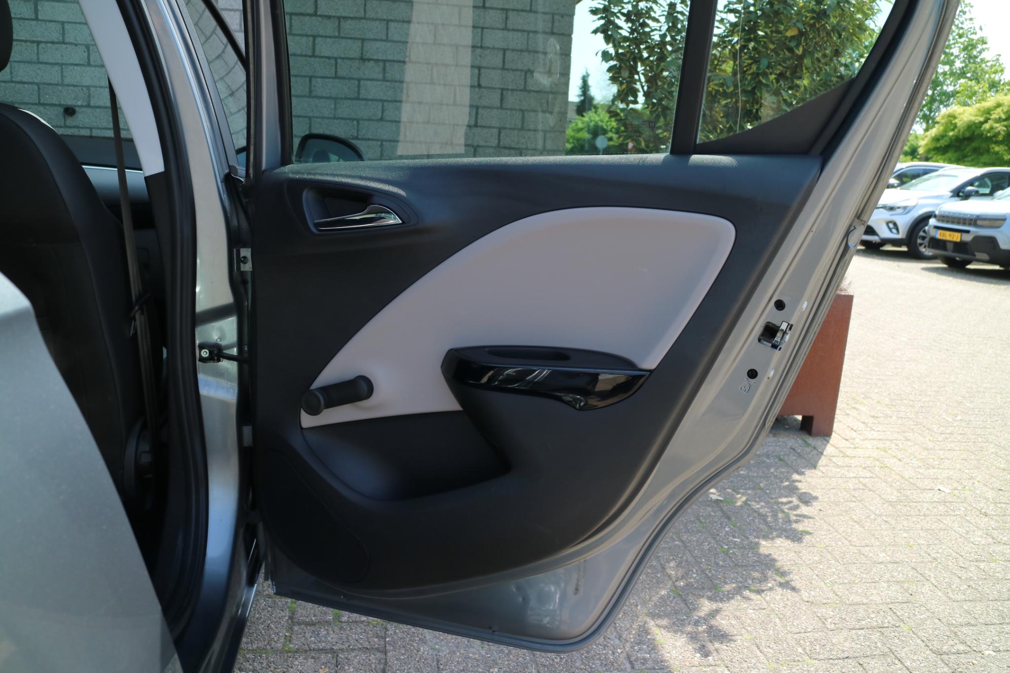 Foto van Opel Corsa-e