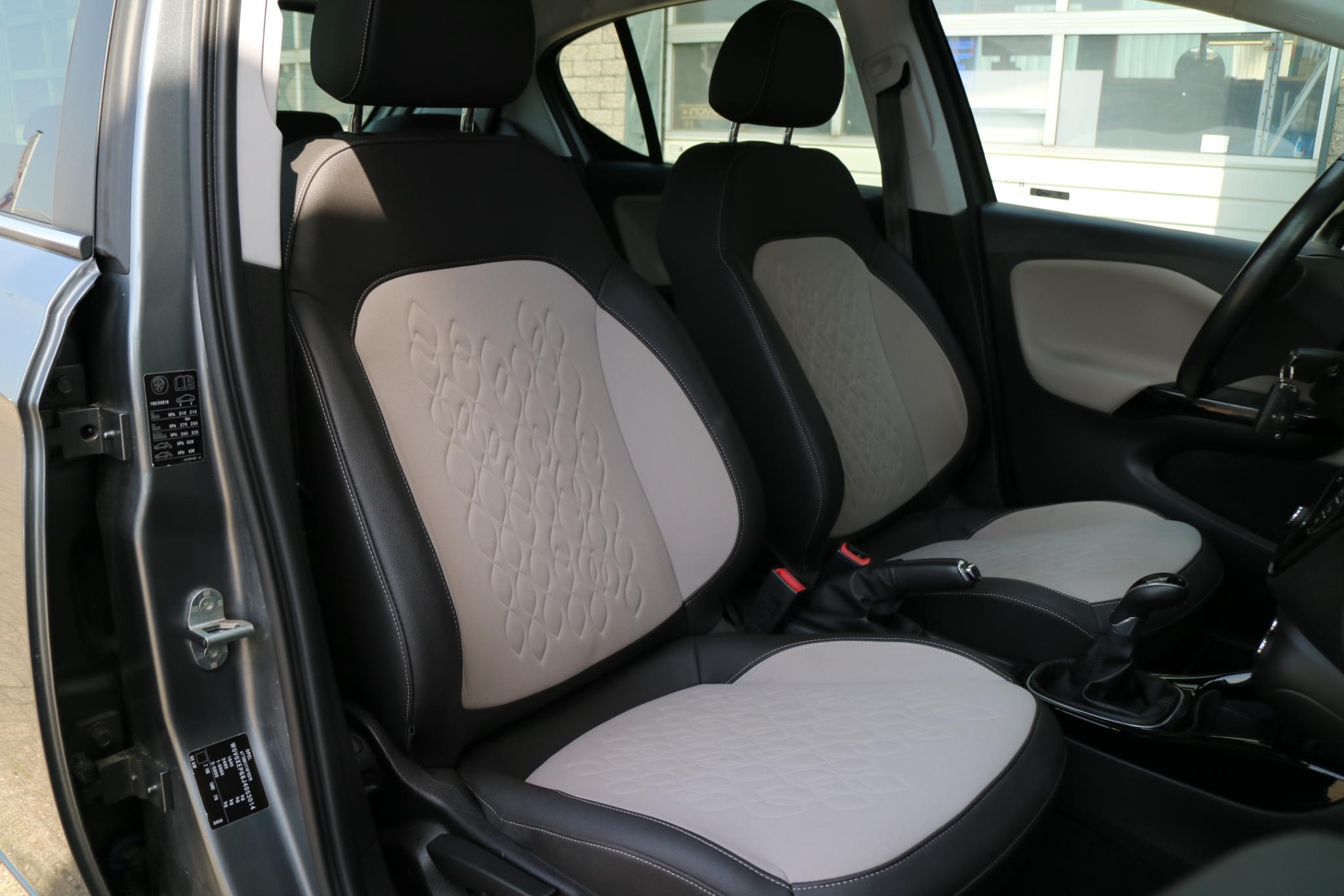 Foto van Opel Corsa-e