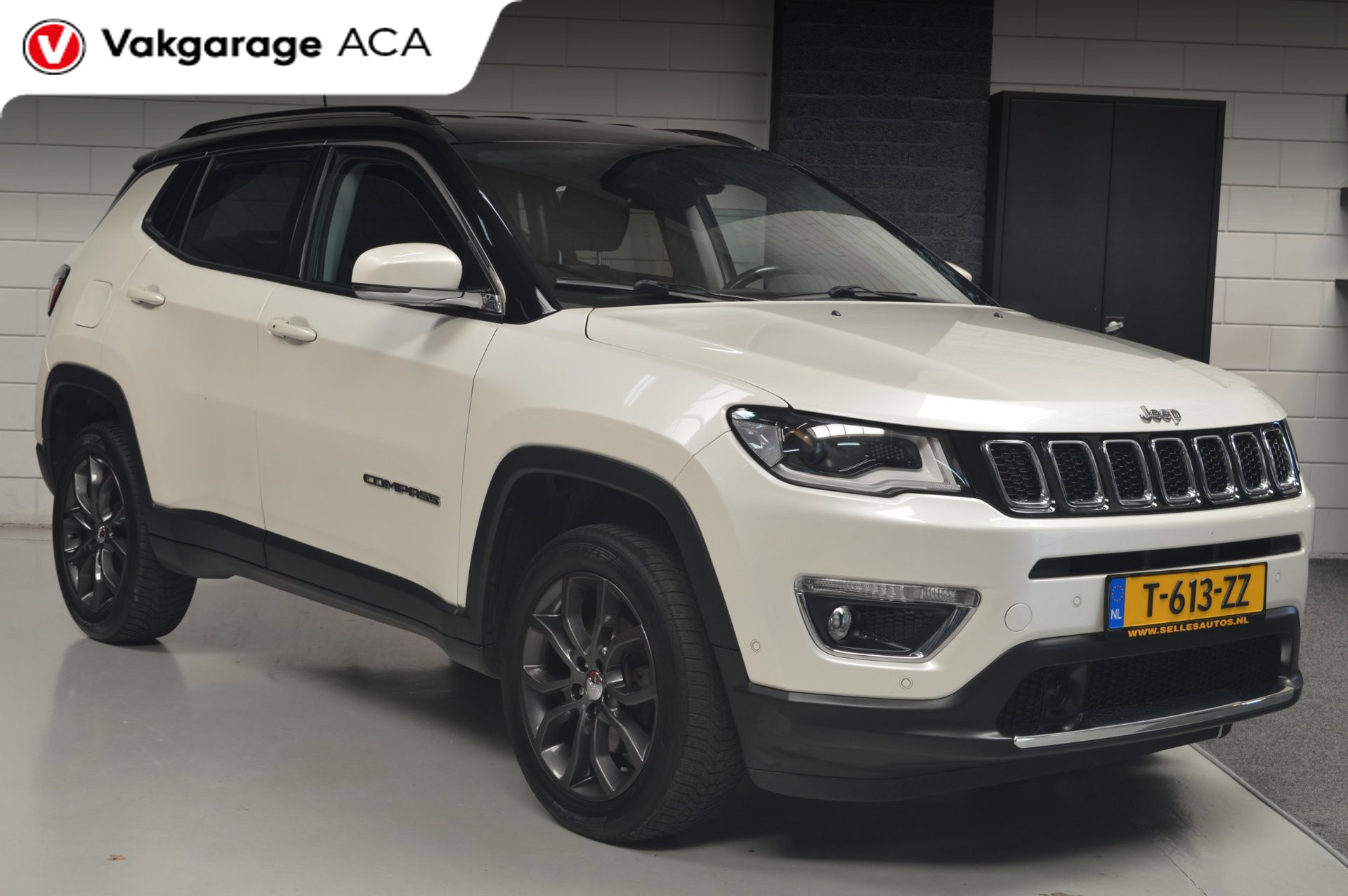 Foto van JEEP COMPASS