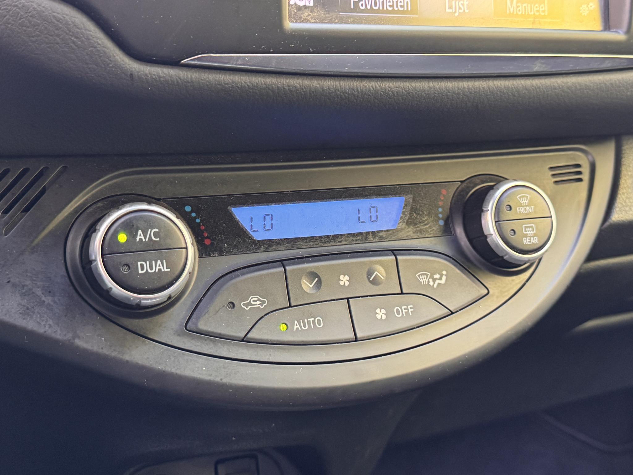 Foto van Toyota Toyota Yaris Hybrid