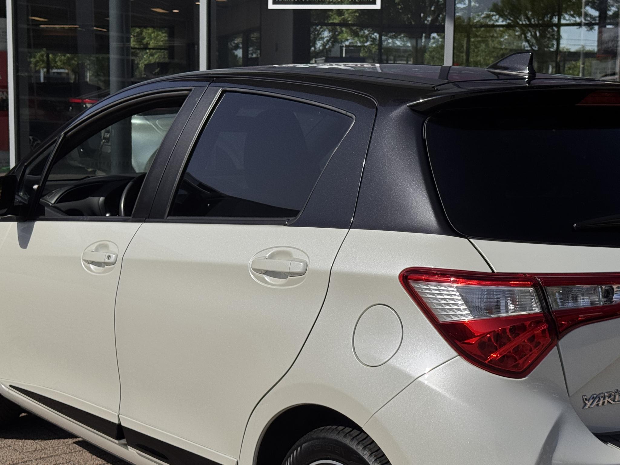 Foto van Toyota Toyota Yaris Hybrid