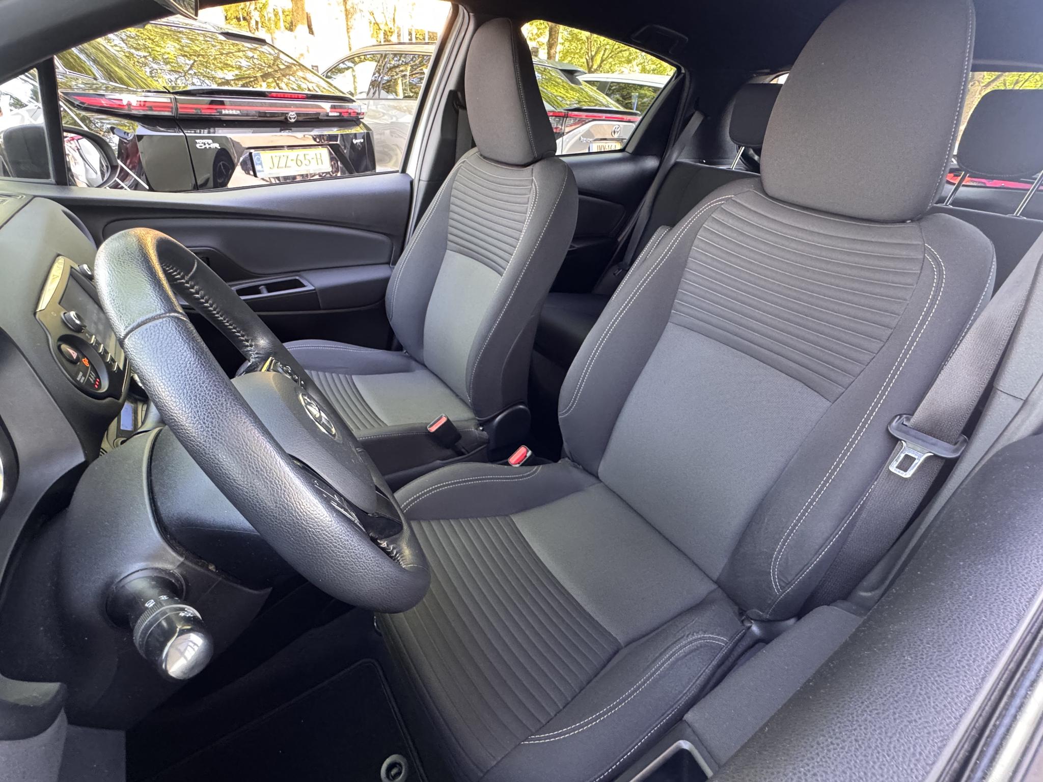 Foto van Toyota Toyota Yaris Hybrid