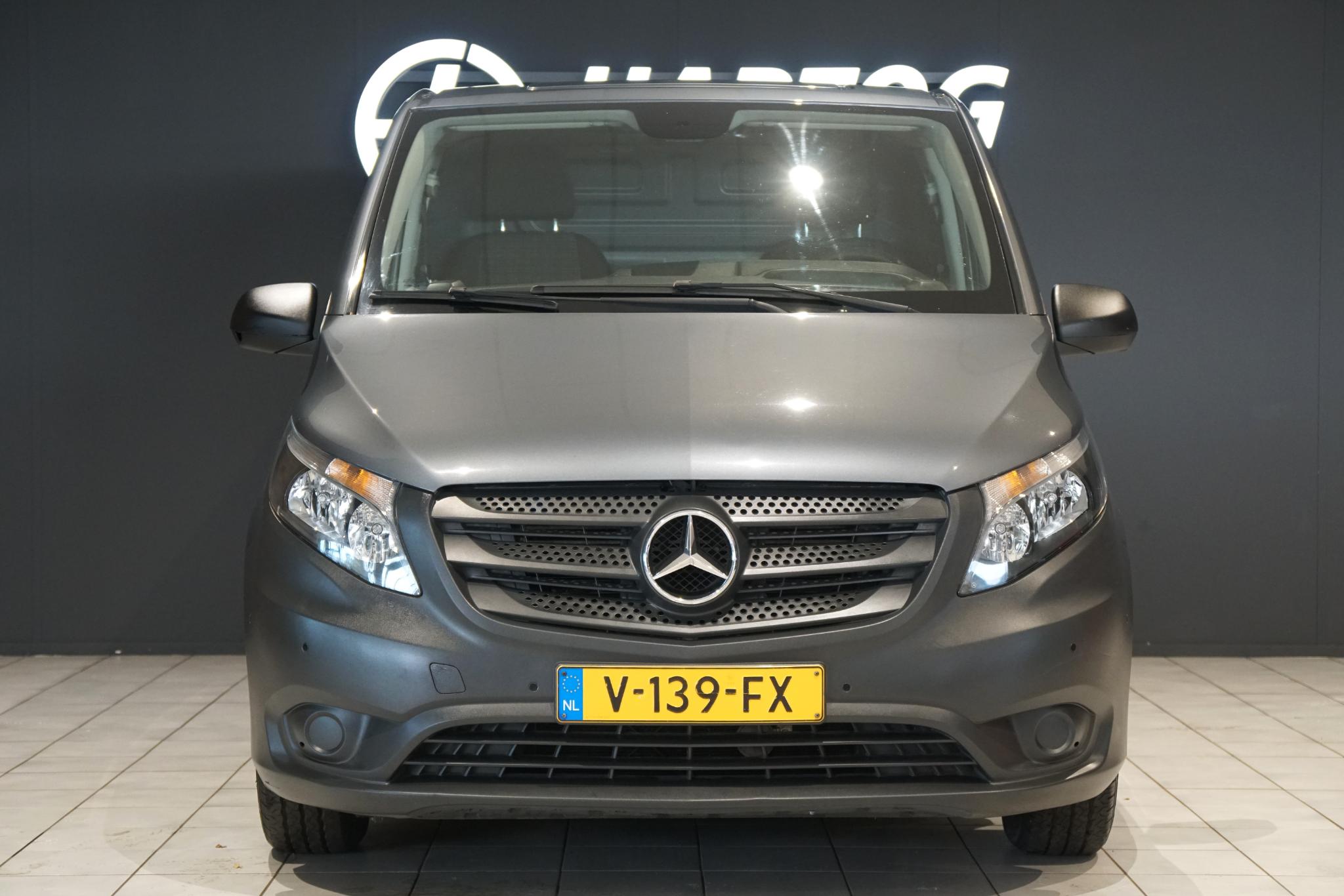 Foto van Mercedes-Benz Vito