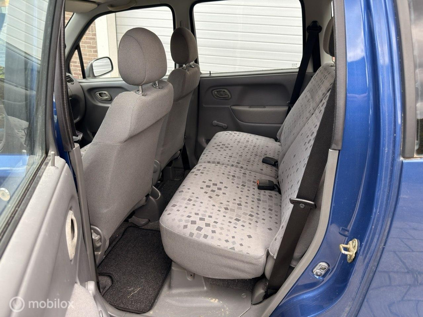 Foto van Opel Agila