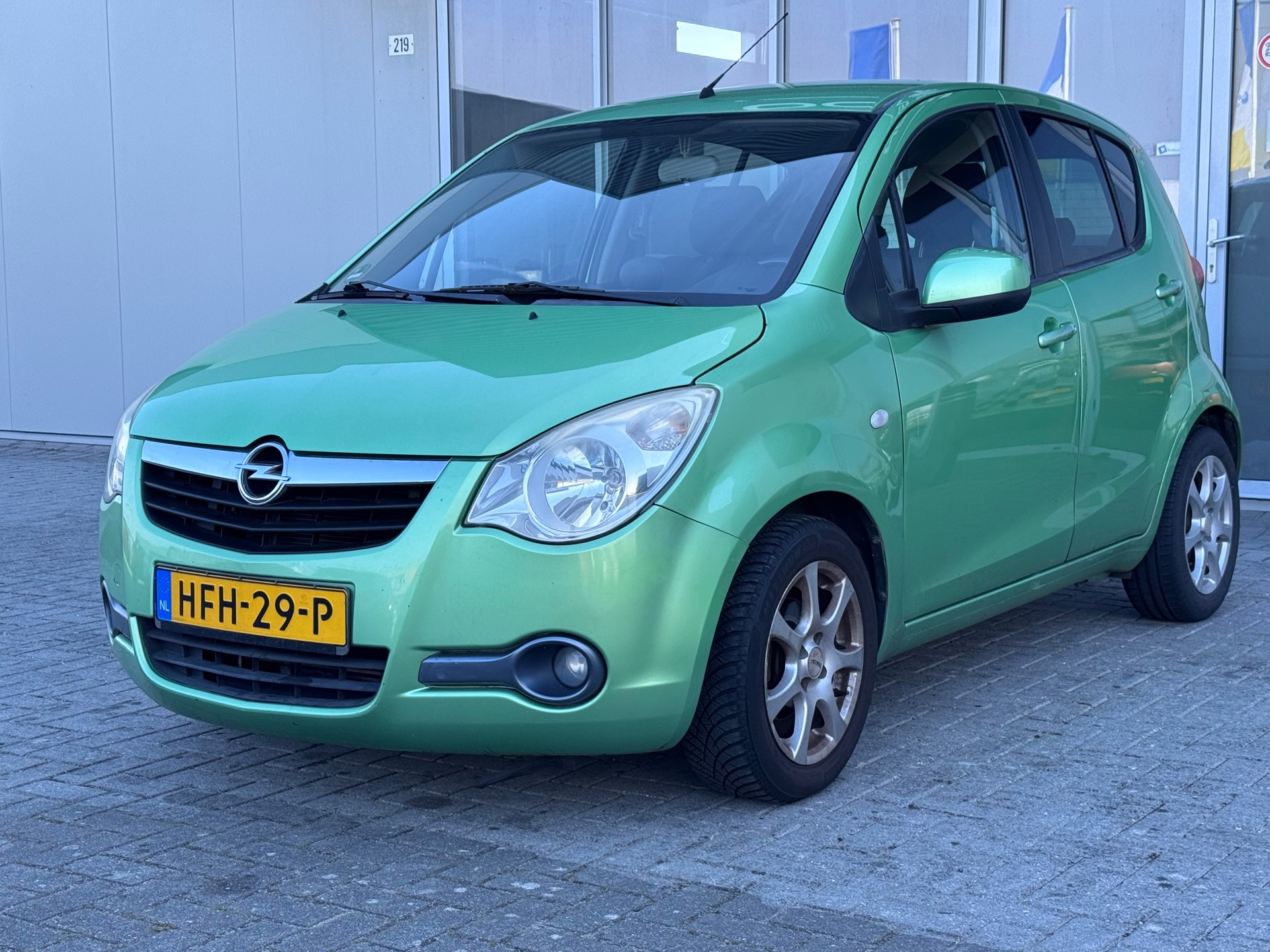 Foto van Opel Agila