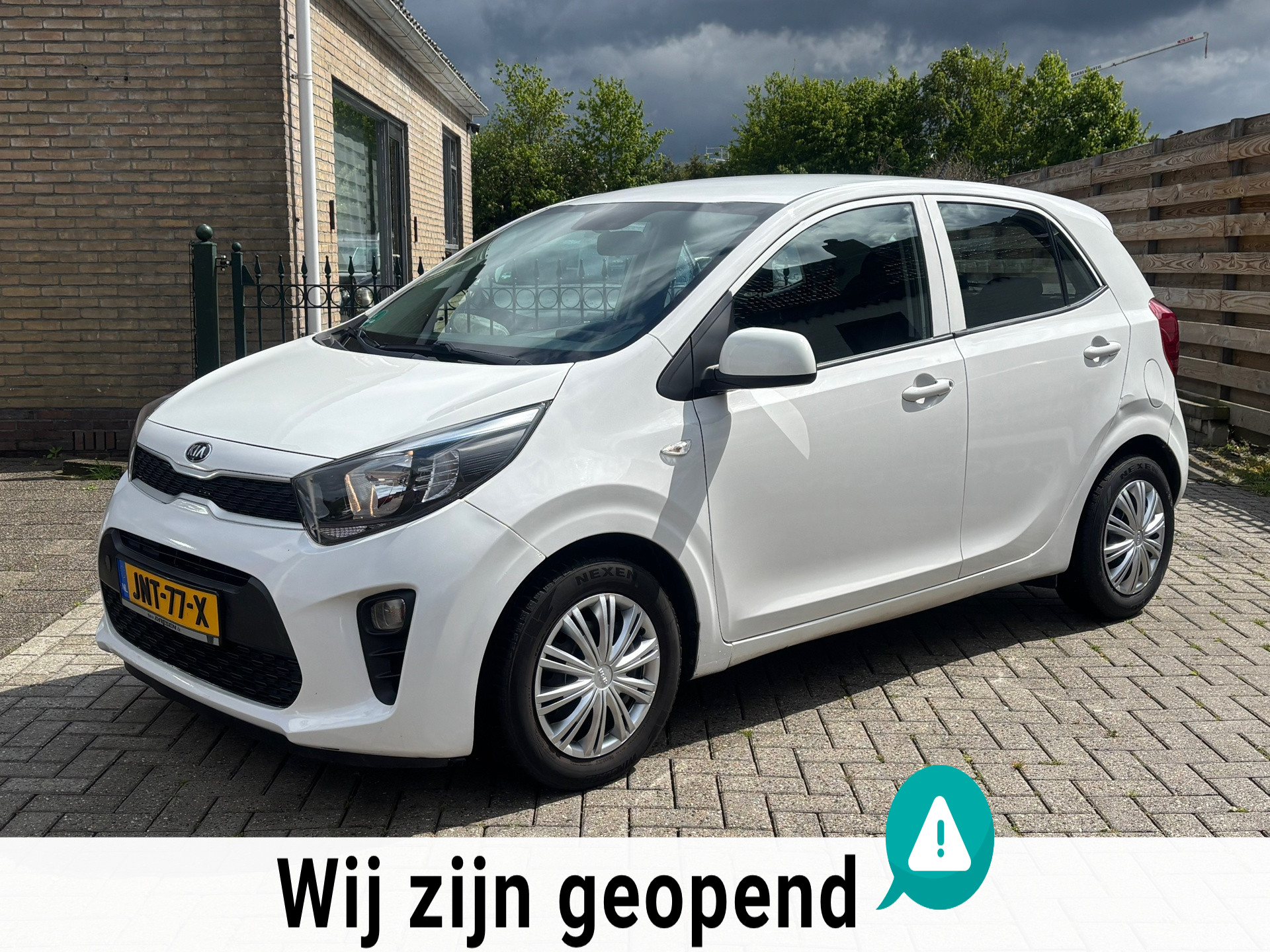 Kia Picanto 1.0 CVVT DynamicLine |nieuwe apk | 5drs | 2020 - voorkant