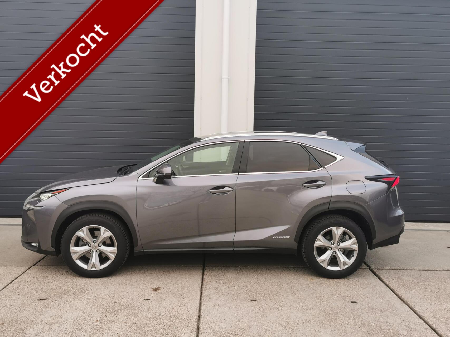Foto van Lexus NX