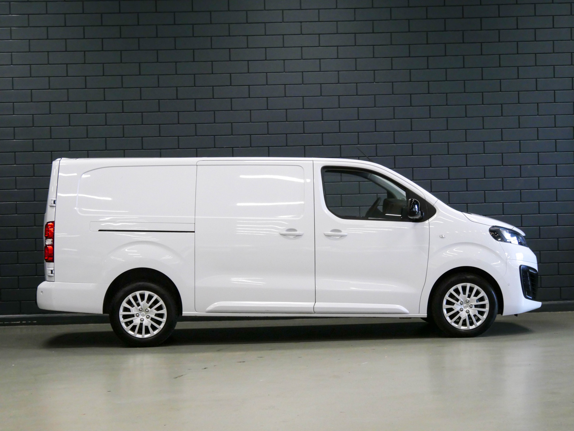 Foto van Opel Vivaro
