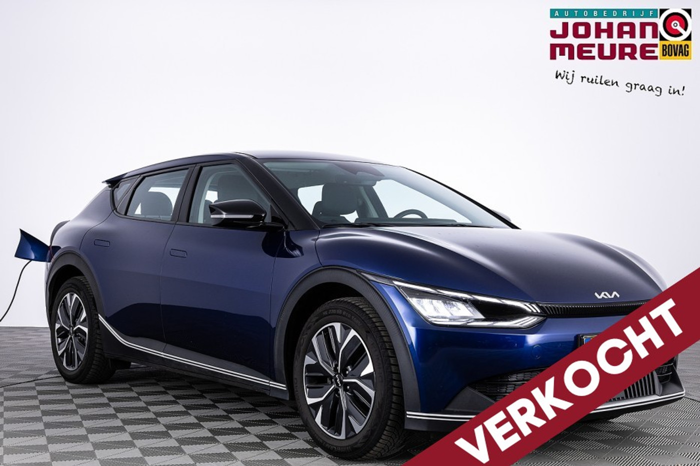 Kia Ev6 Plus 77.4 kWh *SOH 98%* Half LEDER | CAMERA | NAVI | ECC | PDC *BEVRIJDINGSDAG 05 mei OPEN!* 2024 - voorkant
