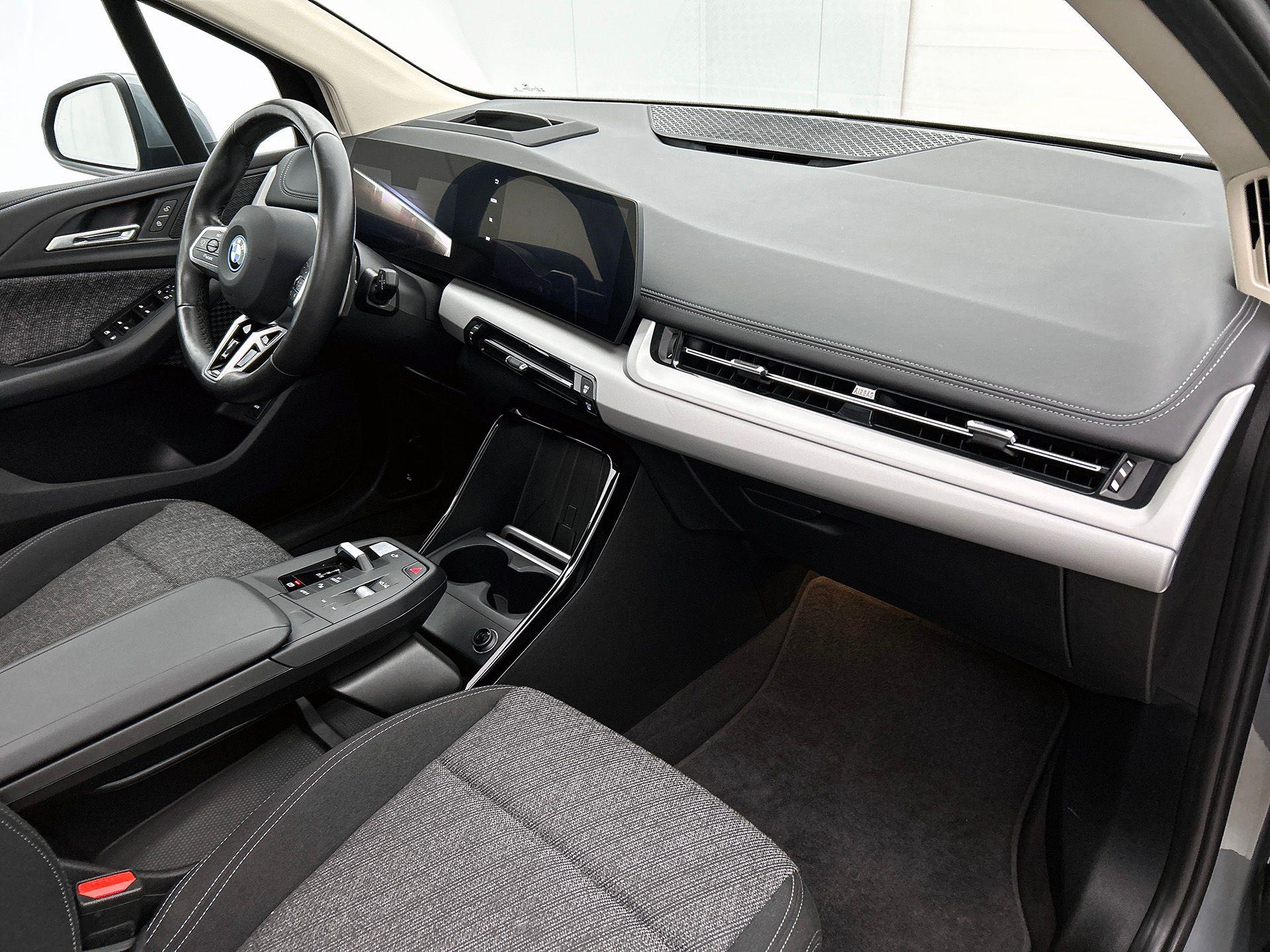 Foto van BMW 225e xDrive Active Tourer
