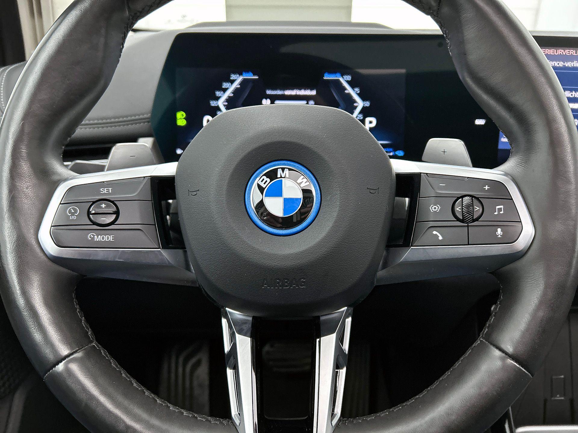 Foto van BMW 225e xDrive Active Tourer