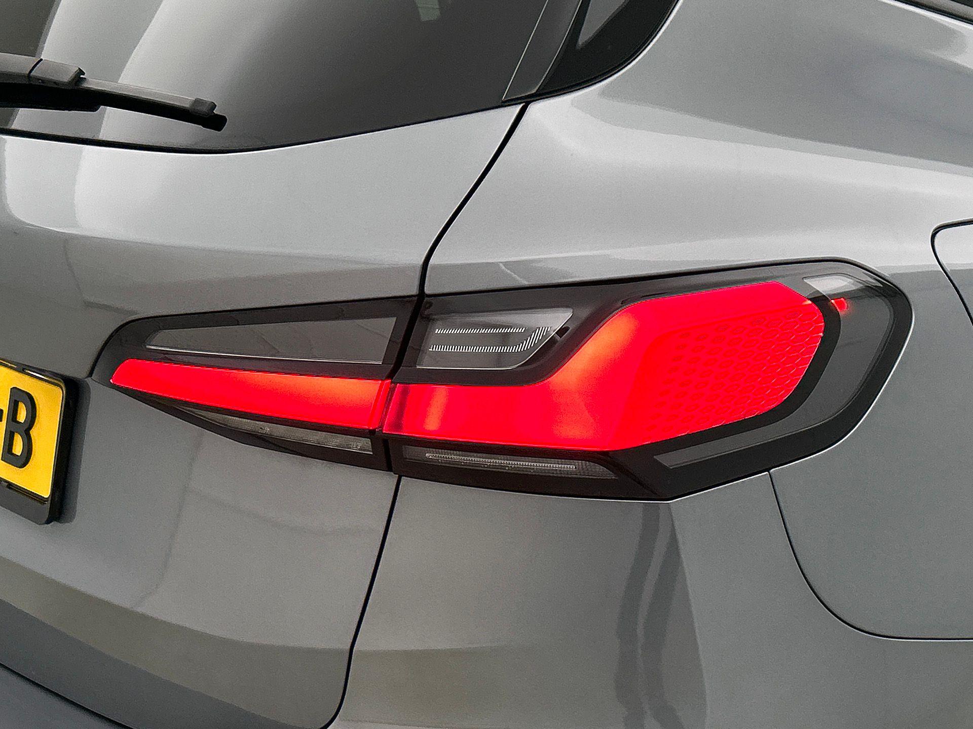 Foto van BMW 225e xDrive Active Tourer