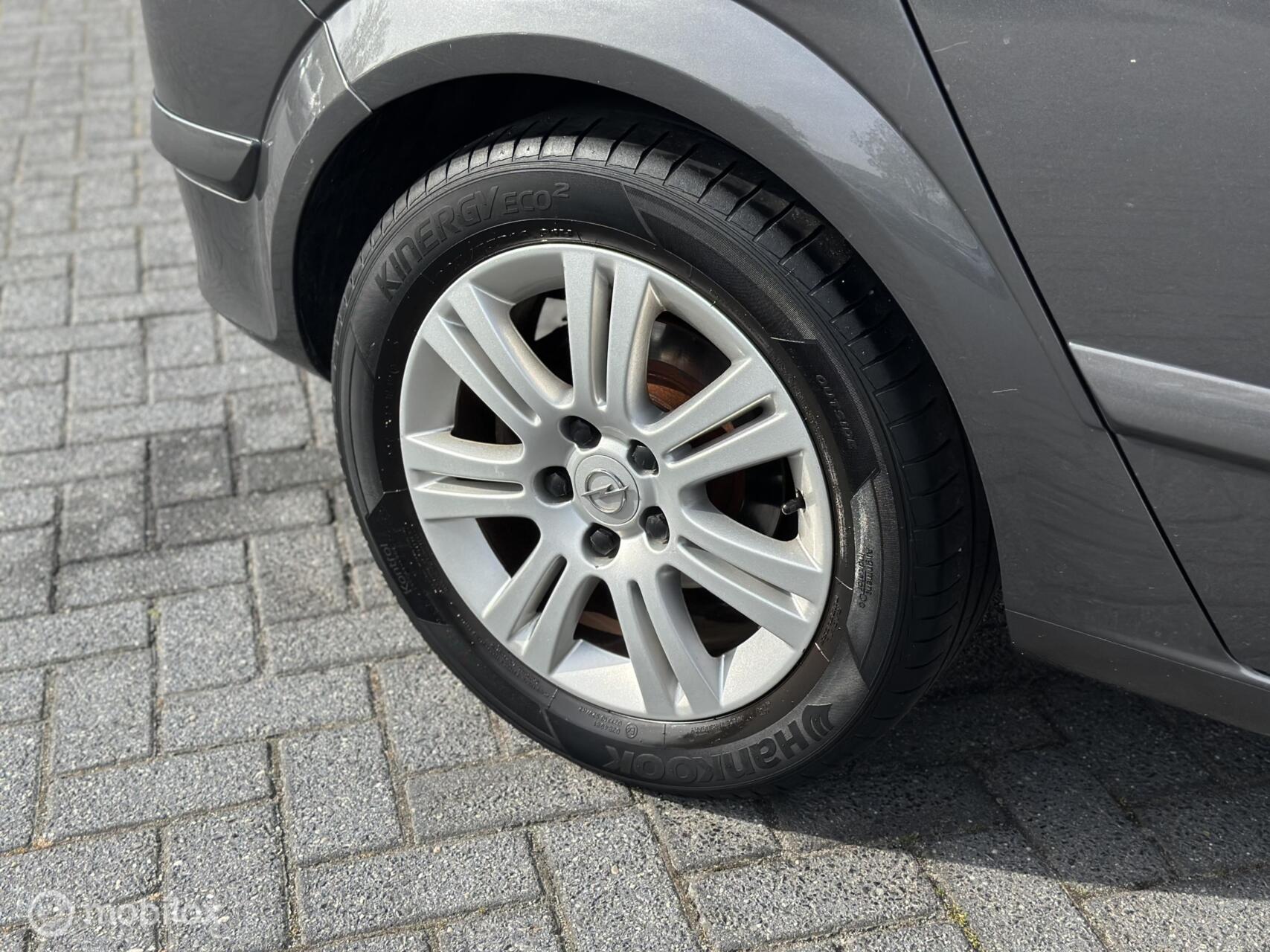 Foto van Opel Astra