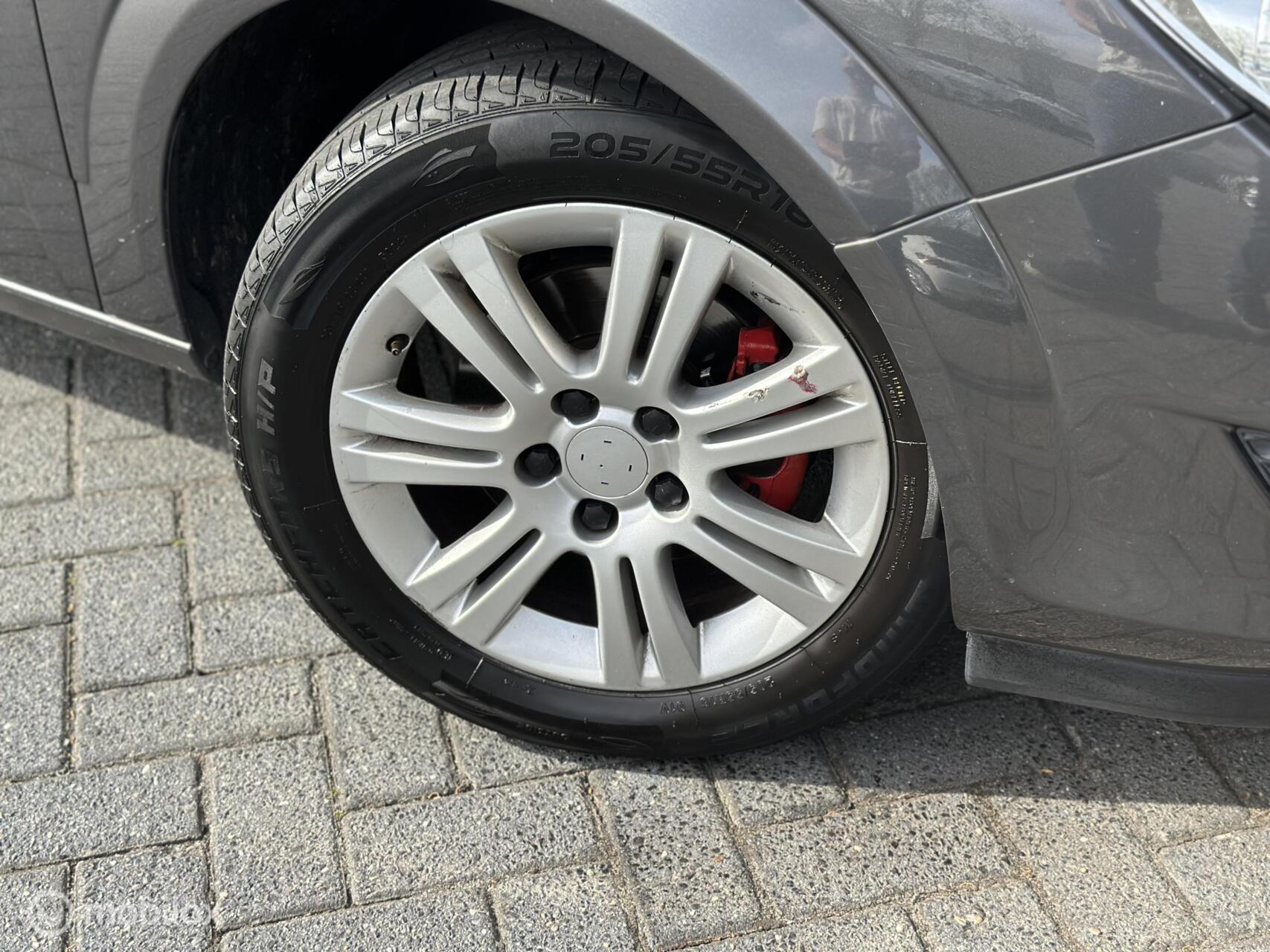 Foto van Opel Astra