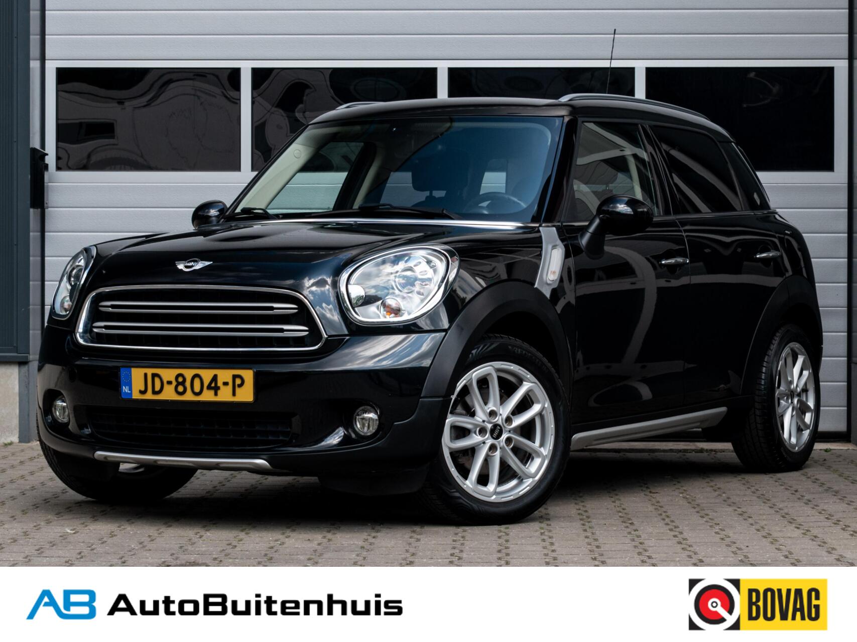Foto van MINI COOPER