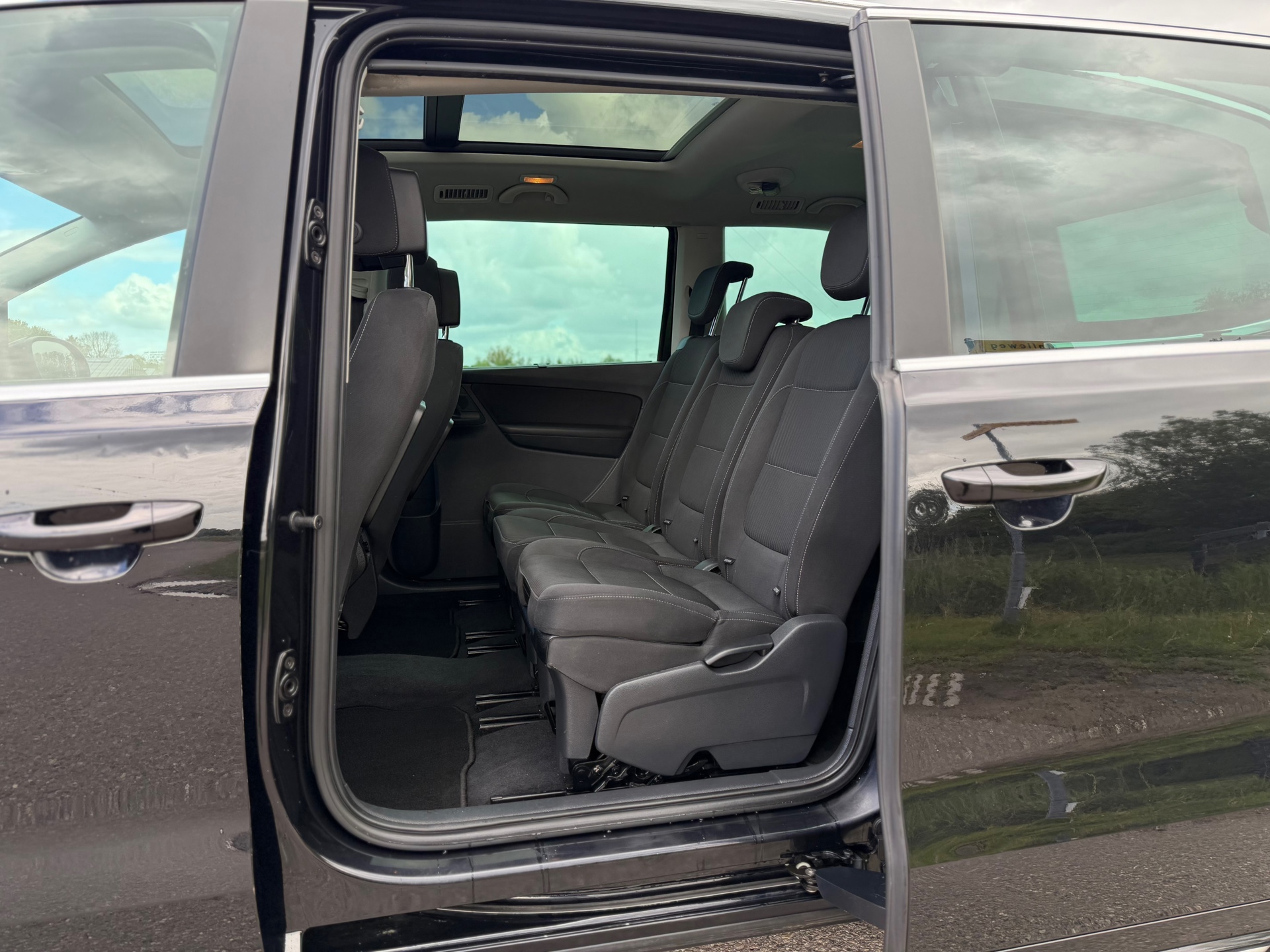 Foto van Seat Alhambra