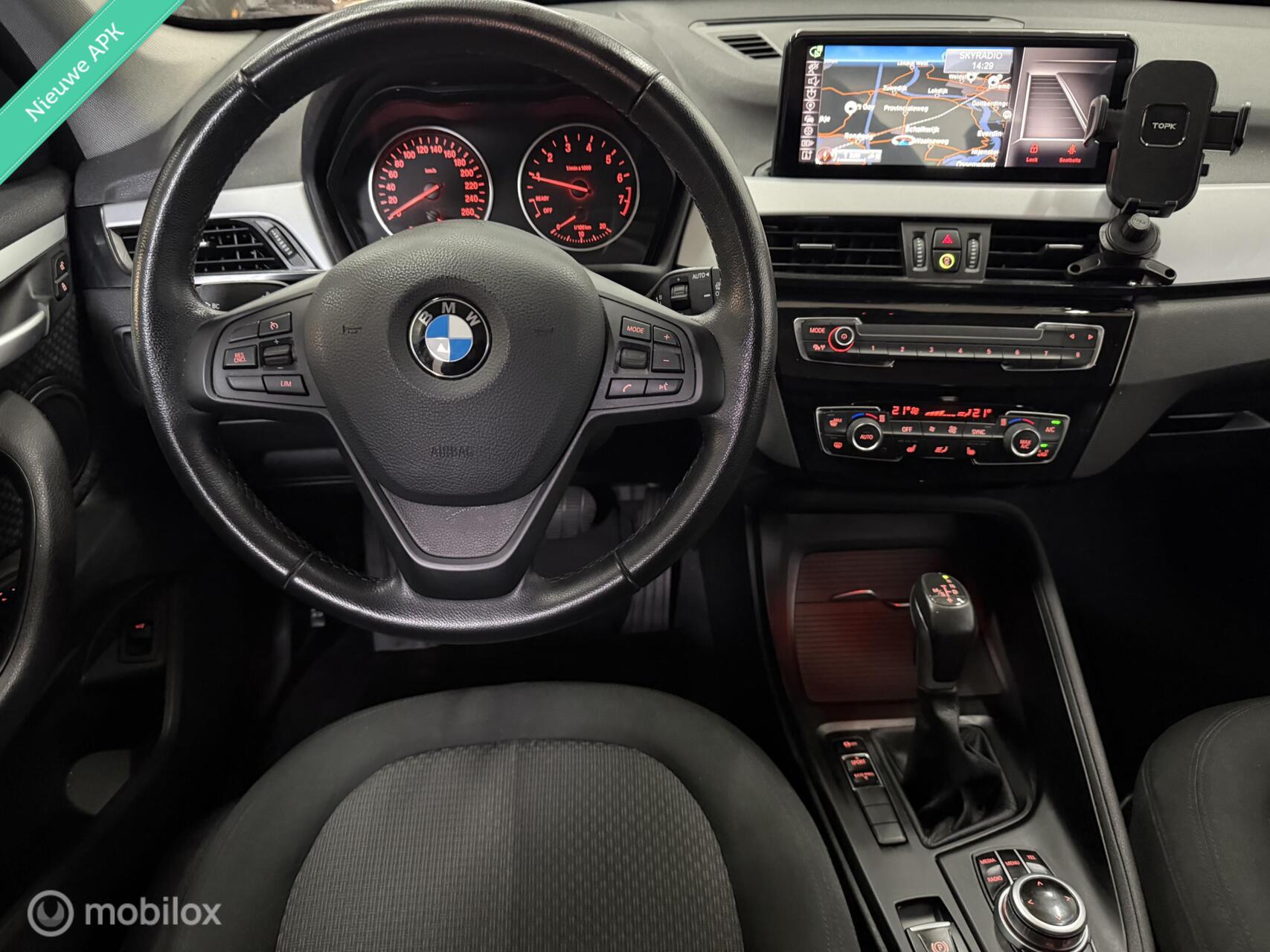 Foto van BMW X1 Sdrive18i