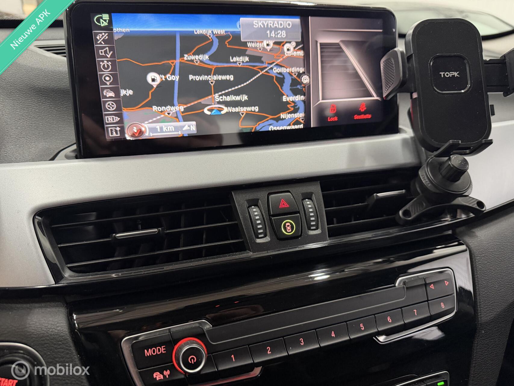 Foto van BMW X1 Sdrive18i