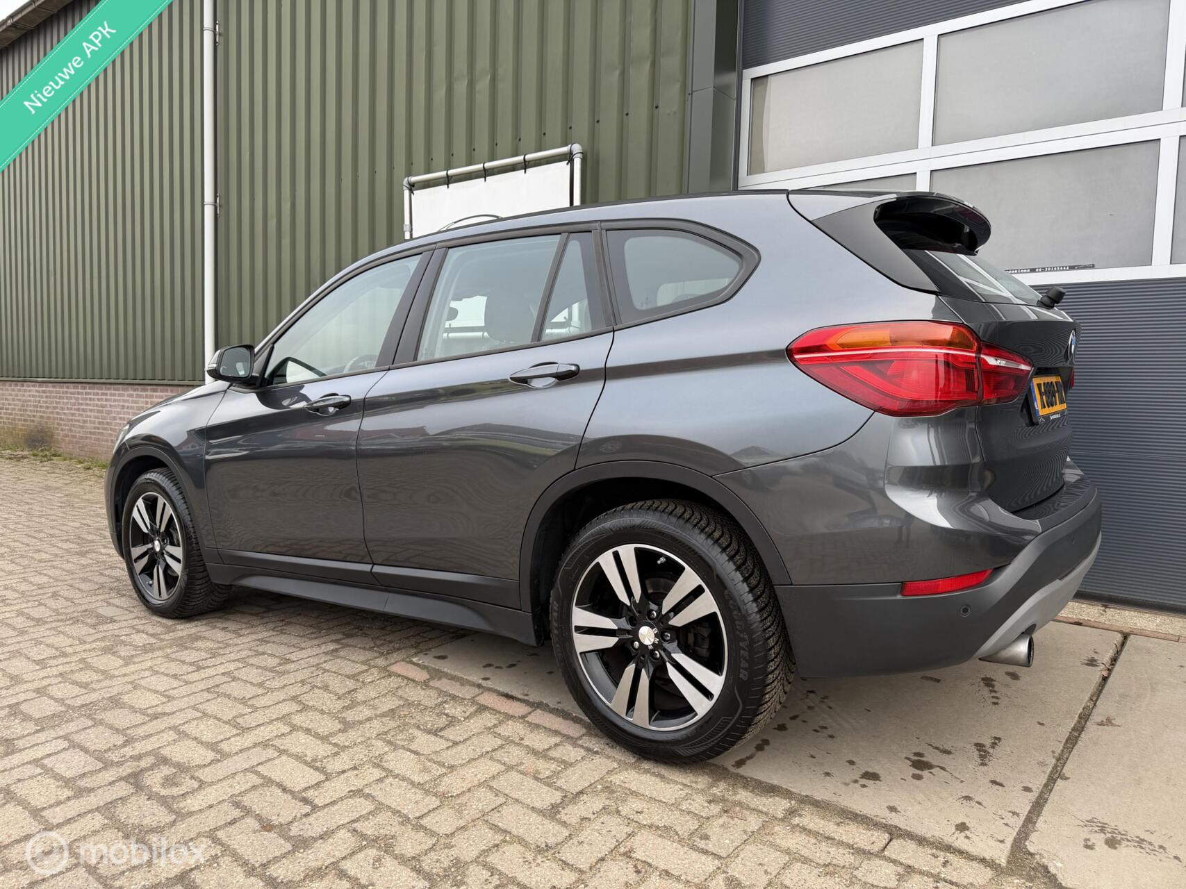 Foto van BMW X1 Sdrive18i