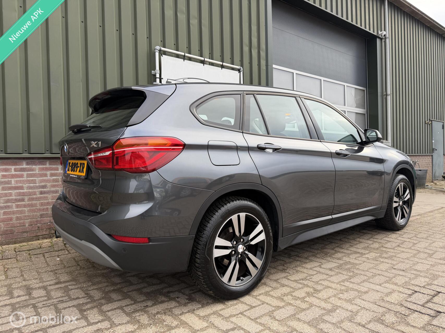Foto van BMW X1 Sdrive18i