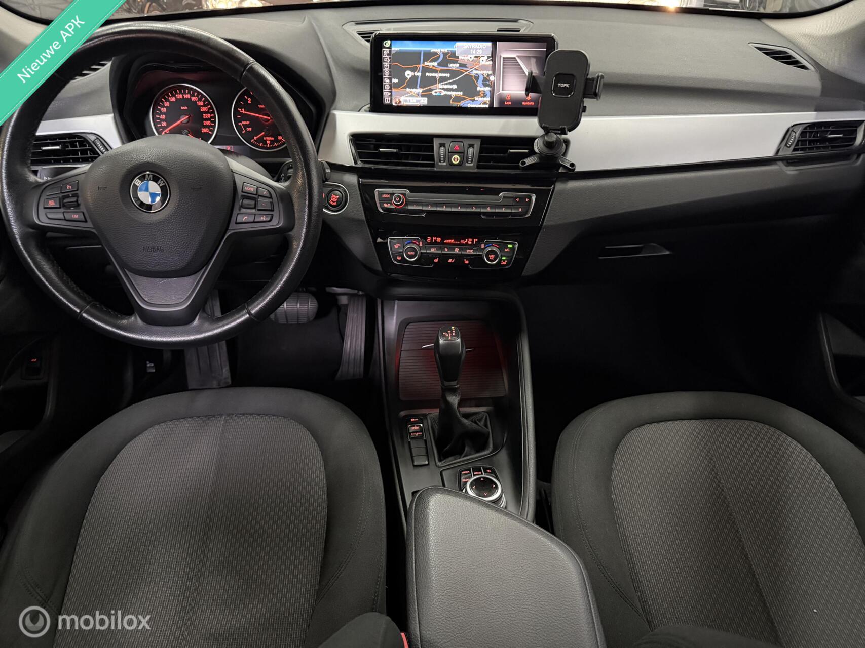 Foto van BMW X1 Sdrive18i