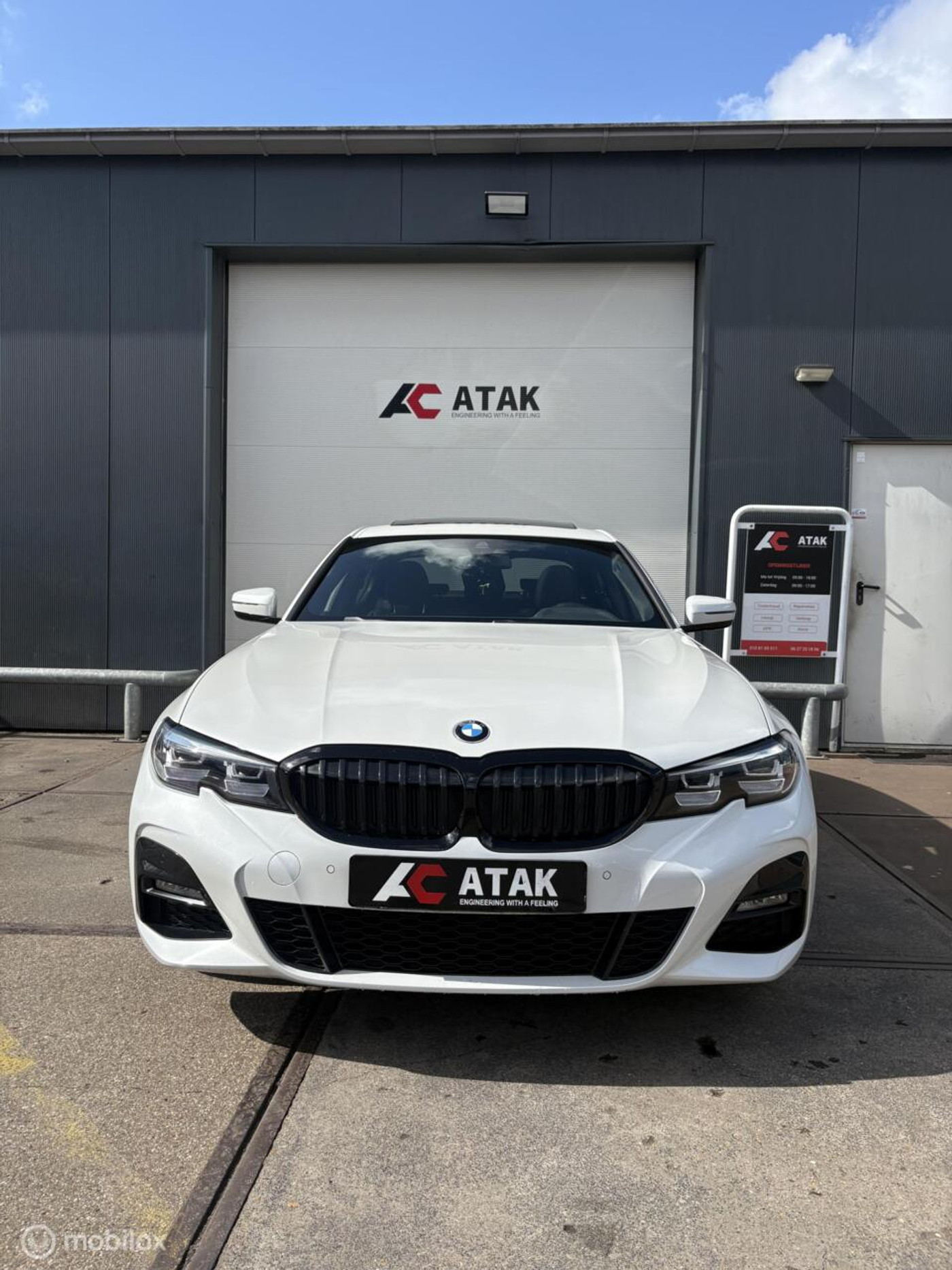 Foto van BMW 330e