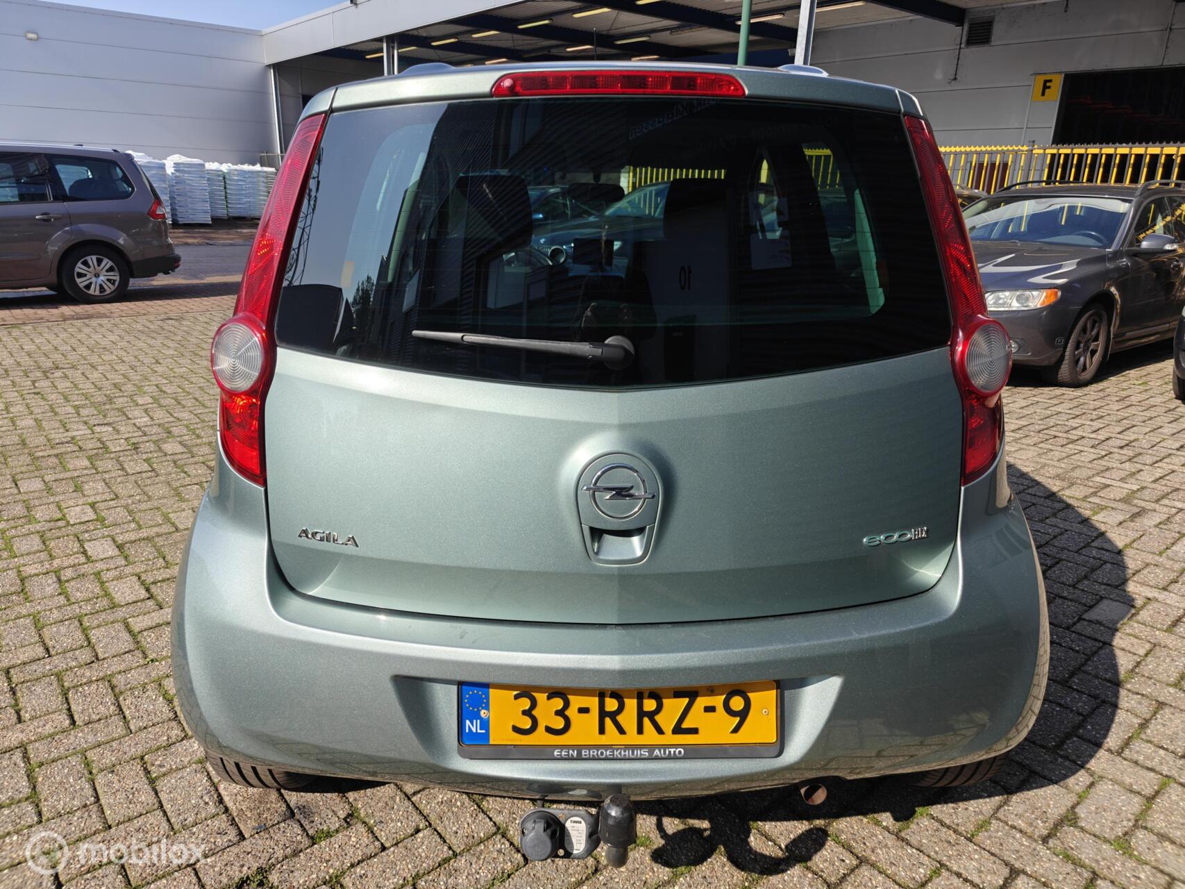 Foto van Opel Agila
