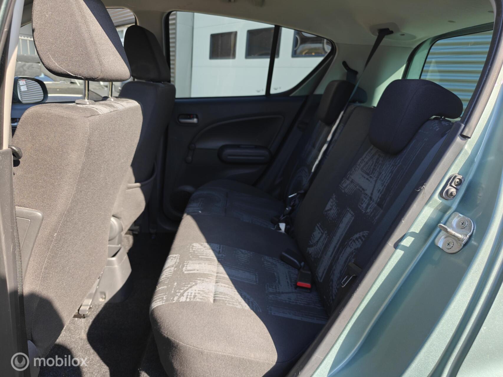 Foto van Opel Agila