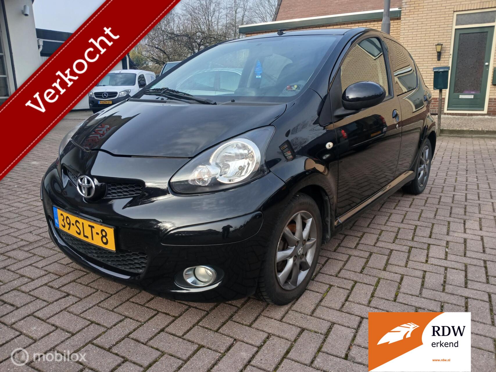 Toyota Toyota Aygo 1.0-12V automaat koppeling defect 2011 - voorkant
