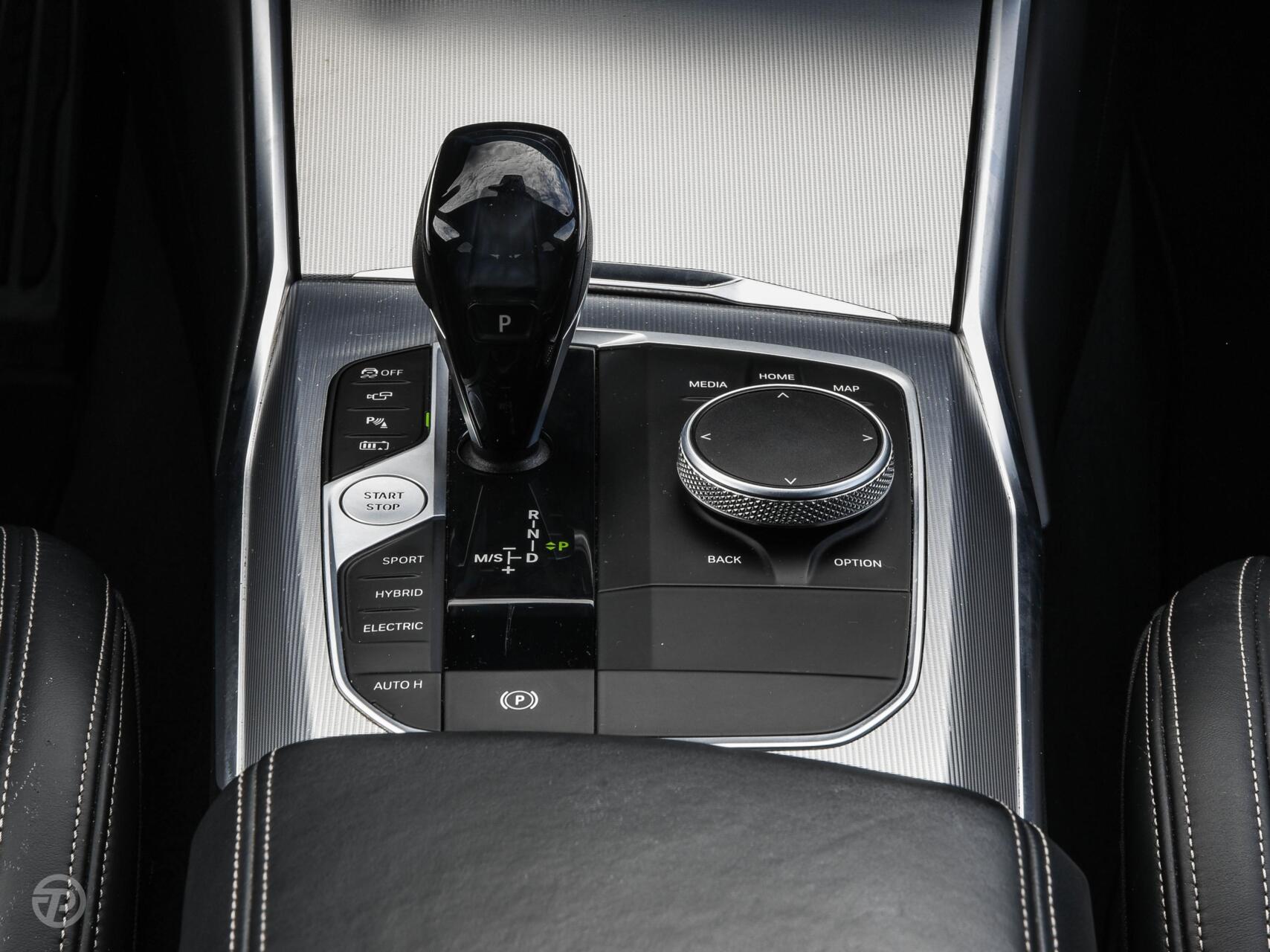 Foto van BMW 330e