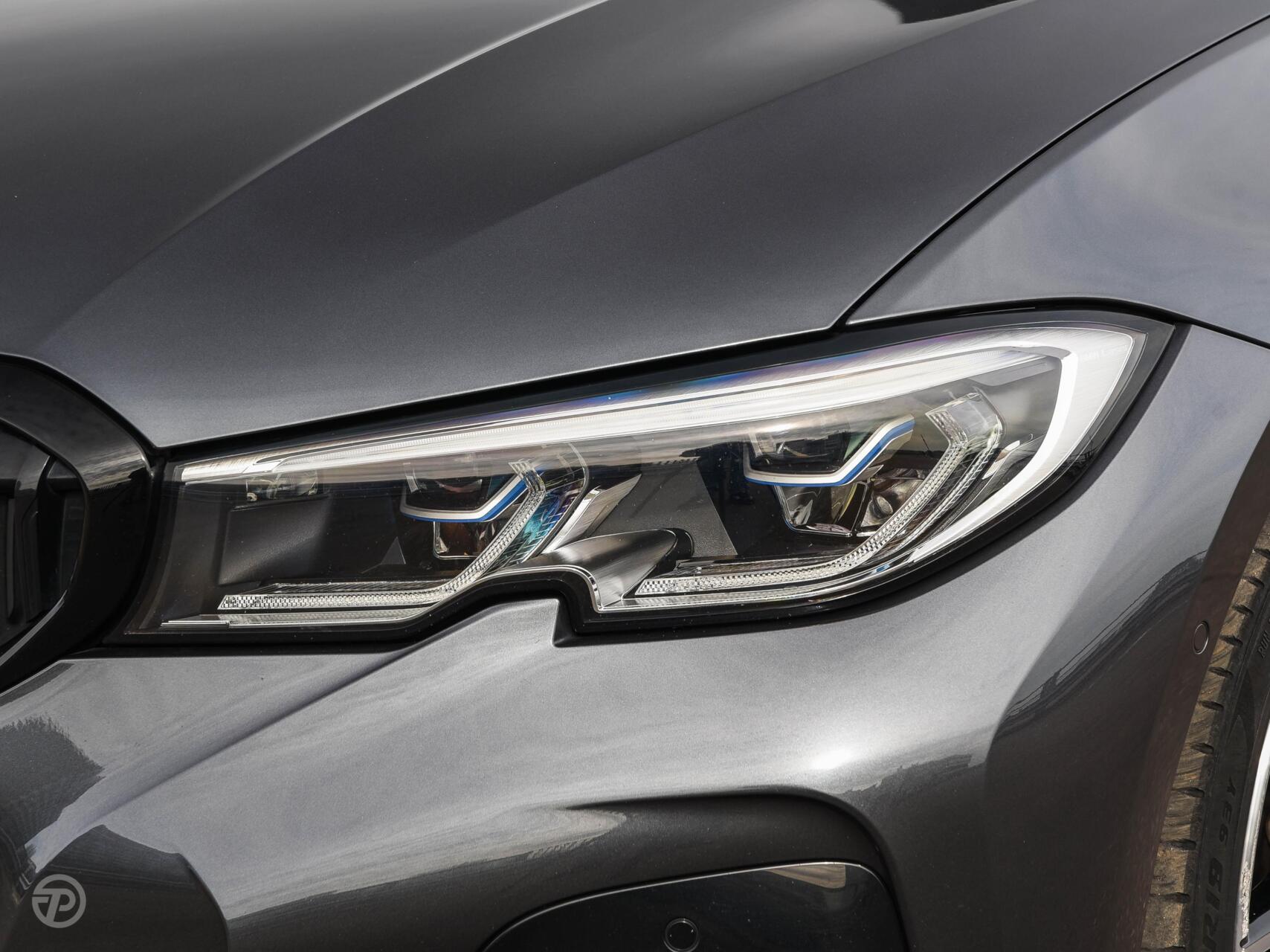 Foto van BMW 330e