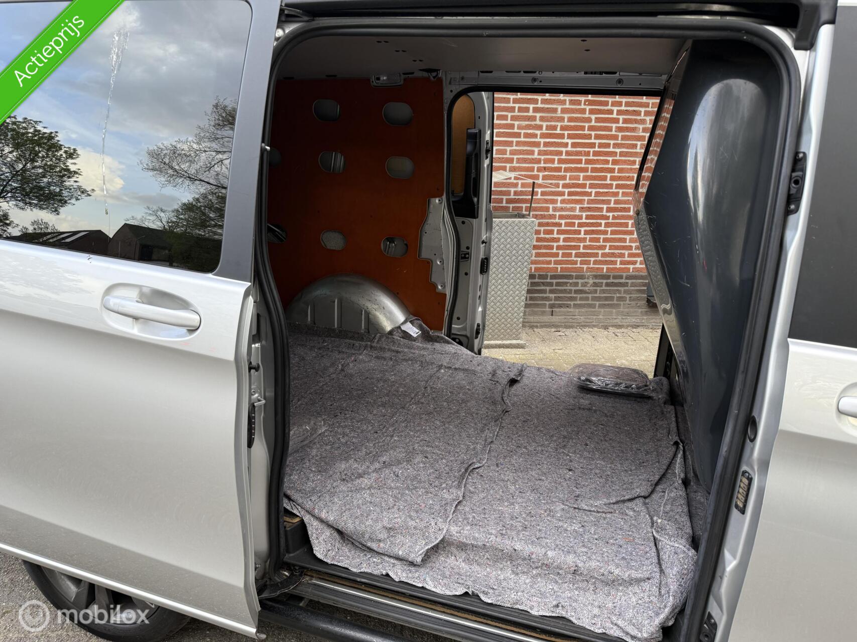 Foto van Mercedes-Benz Vito