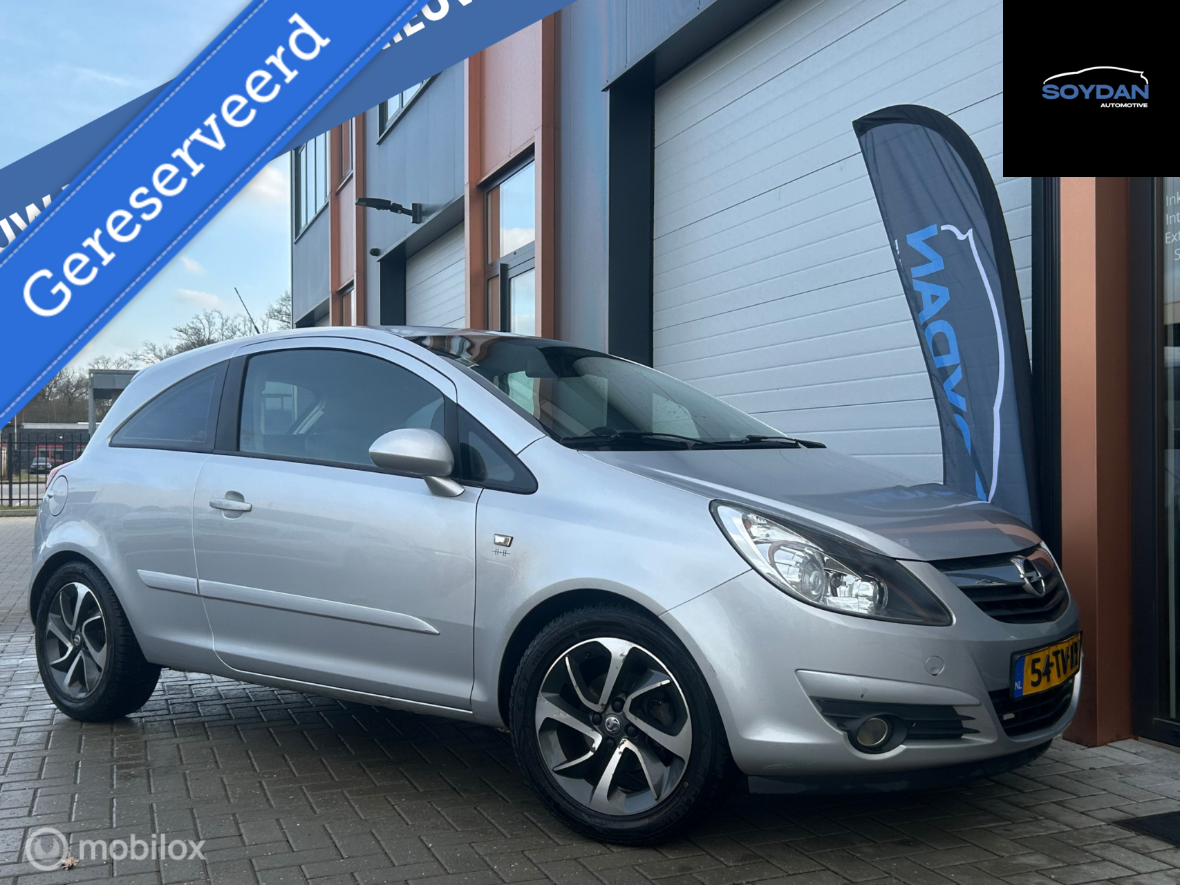 Foto van OPEL CORSA