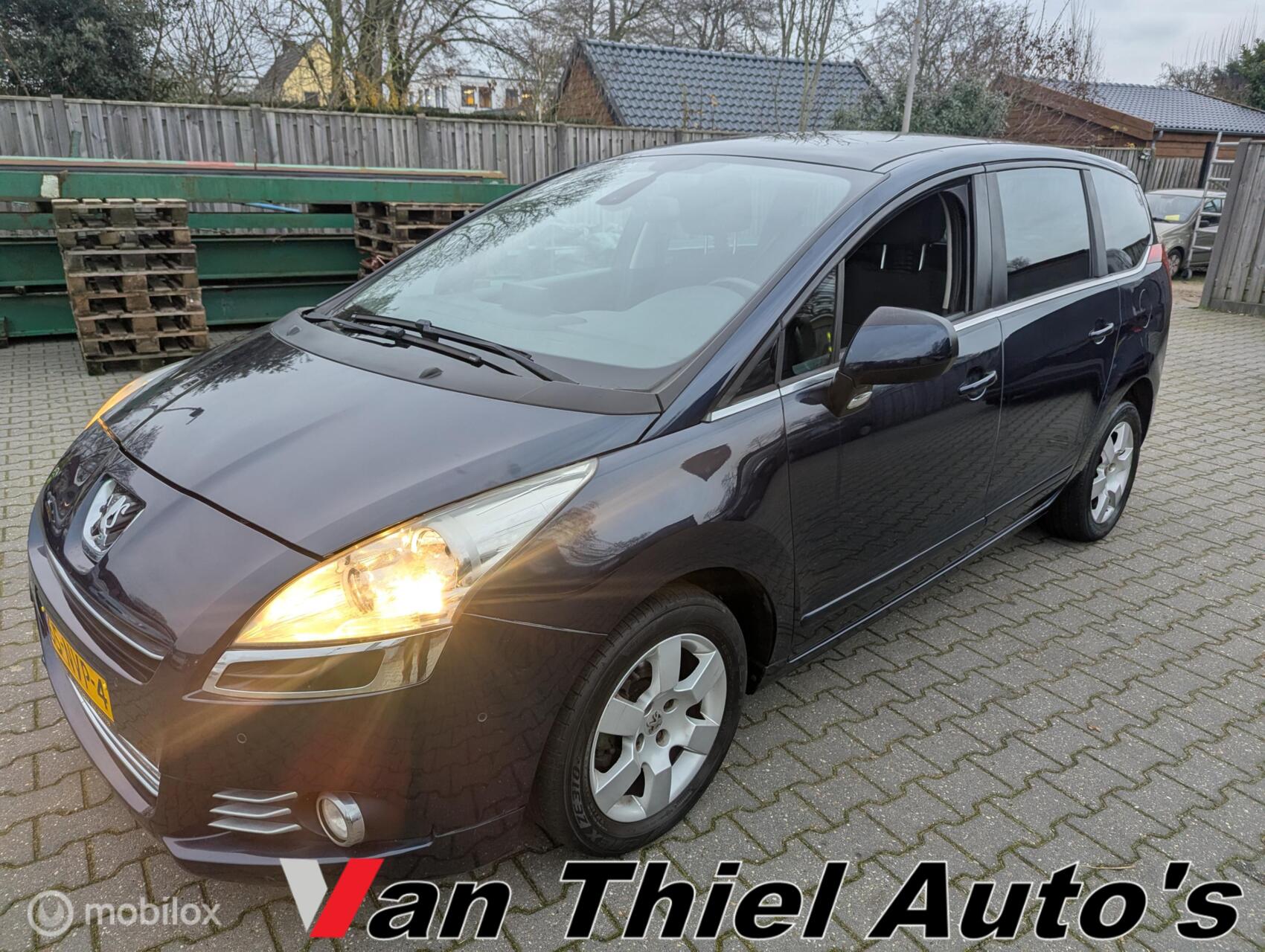 Foto van PEUGEOT 5008