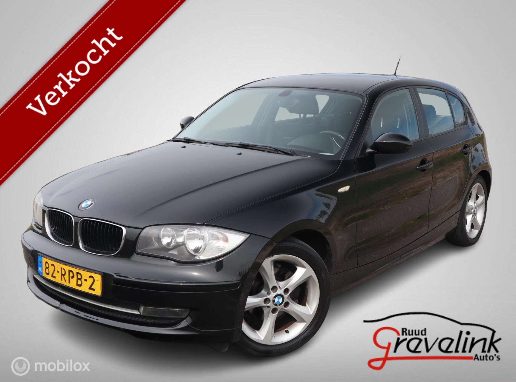 BMW 1er Reihe 116i Executive 2009 - voorkant