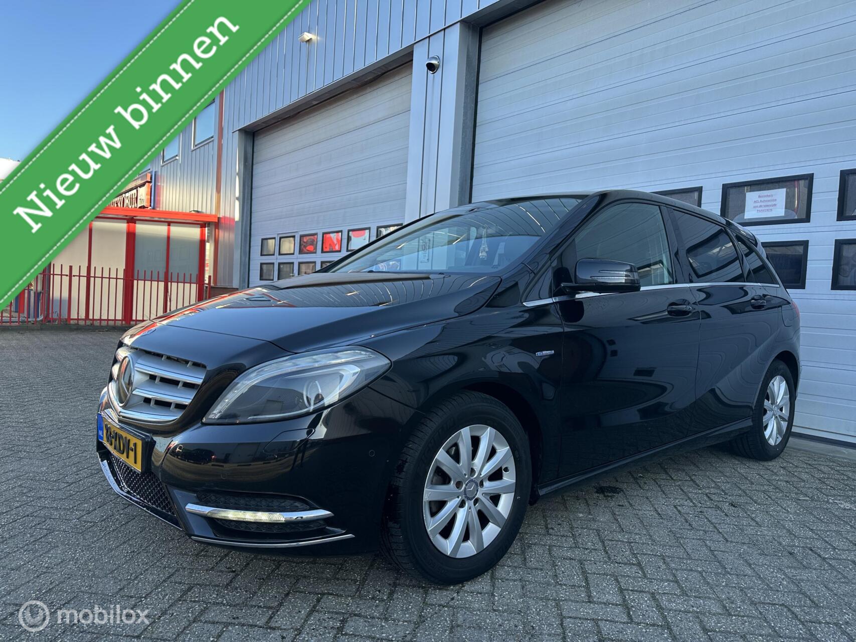 Foto van MERCEDES-BENZ B 180