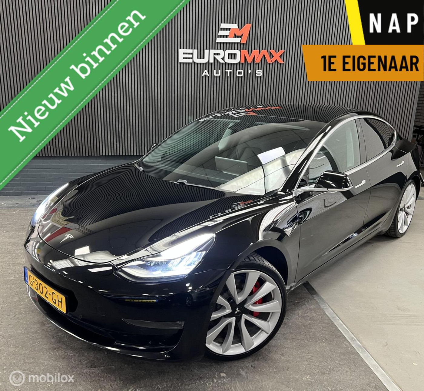 Foto van TESLA MODEL 3