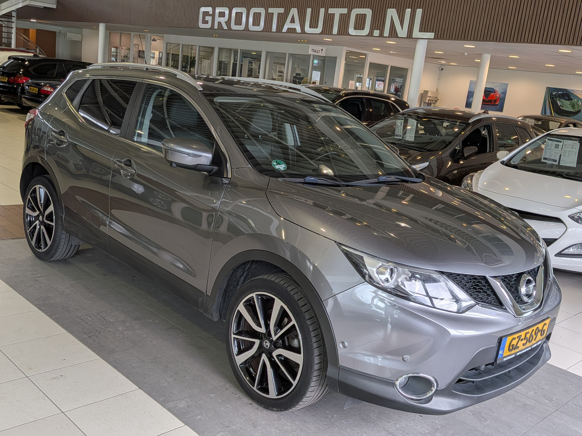 Nissan Nissan Qashqai 1.6 Tekna 2015 - voorkant