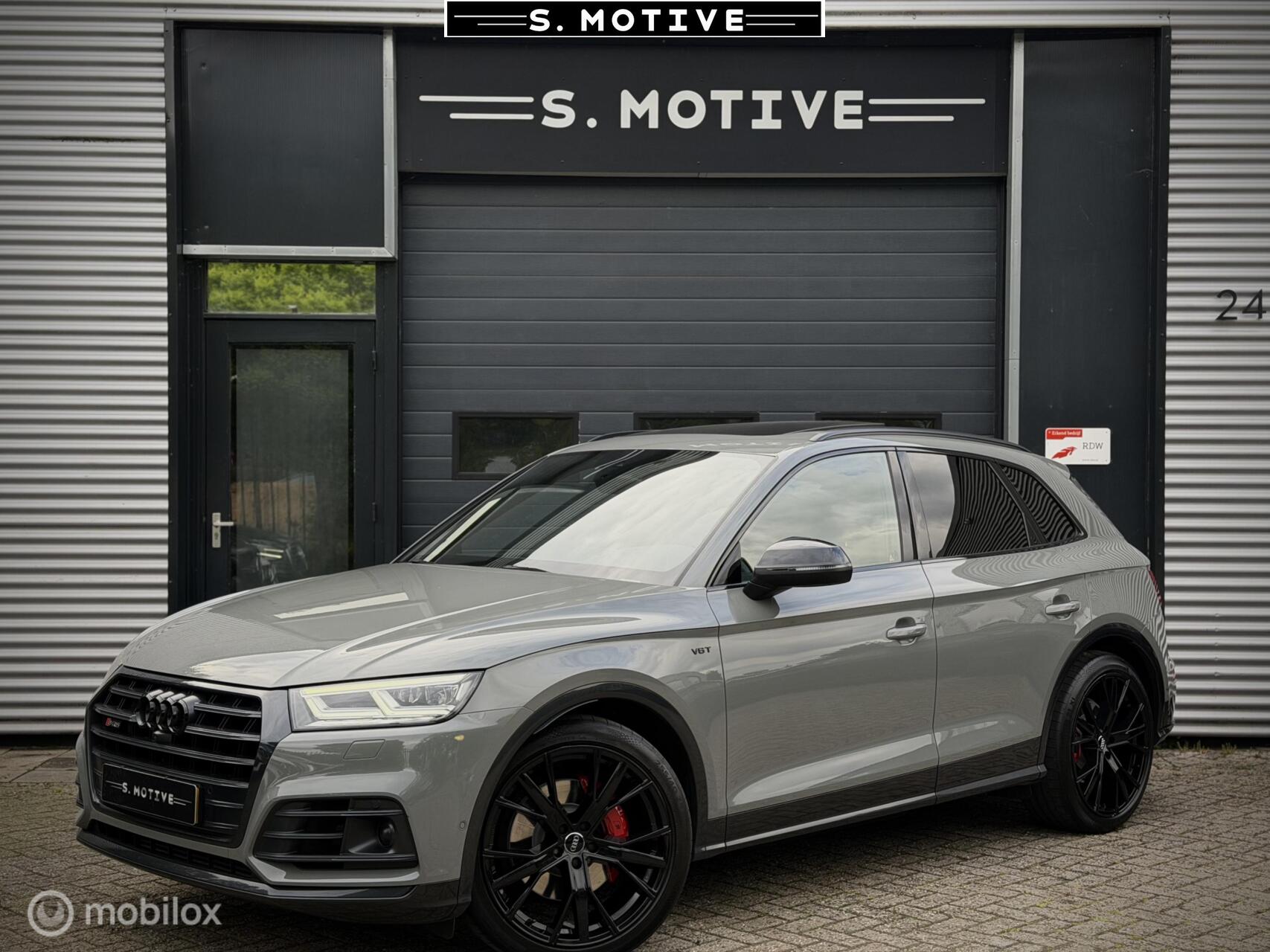 Foto van AUDI SQ5