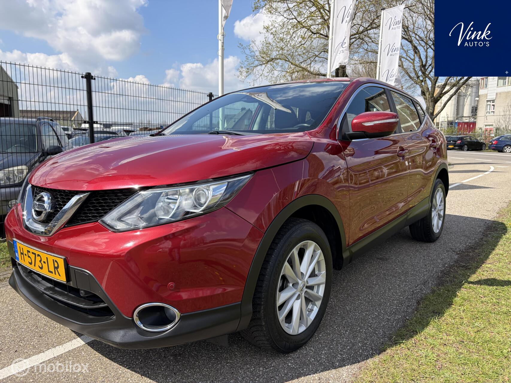 Nissan Qashqai 1.2 Acenta 2014 - voorkant