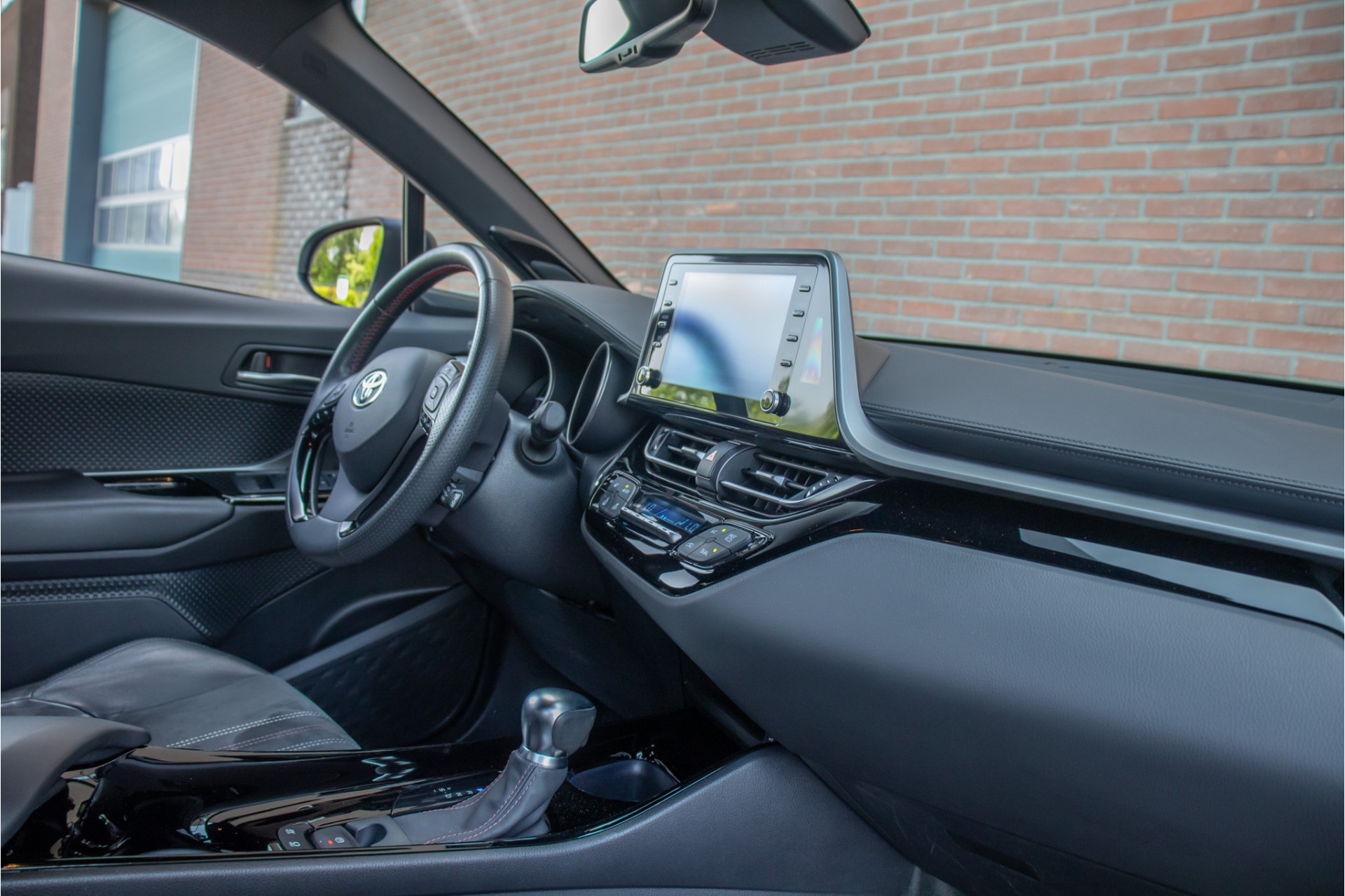 Foto van Toyota Toyota C-hr