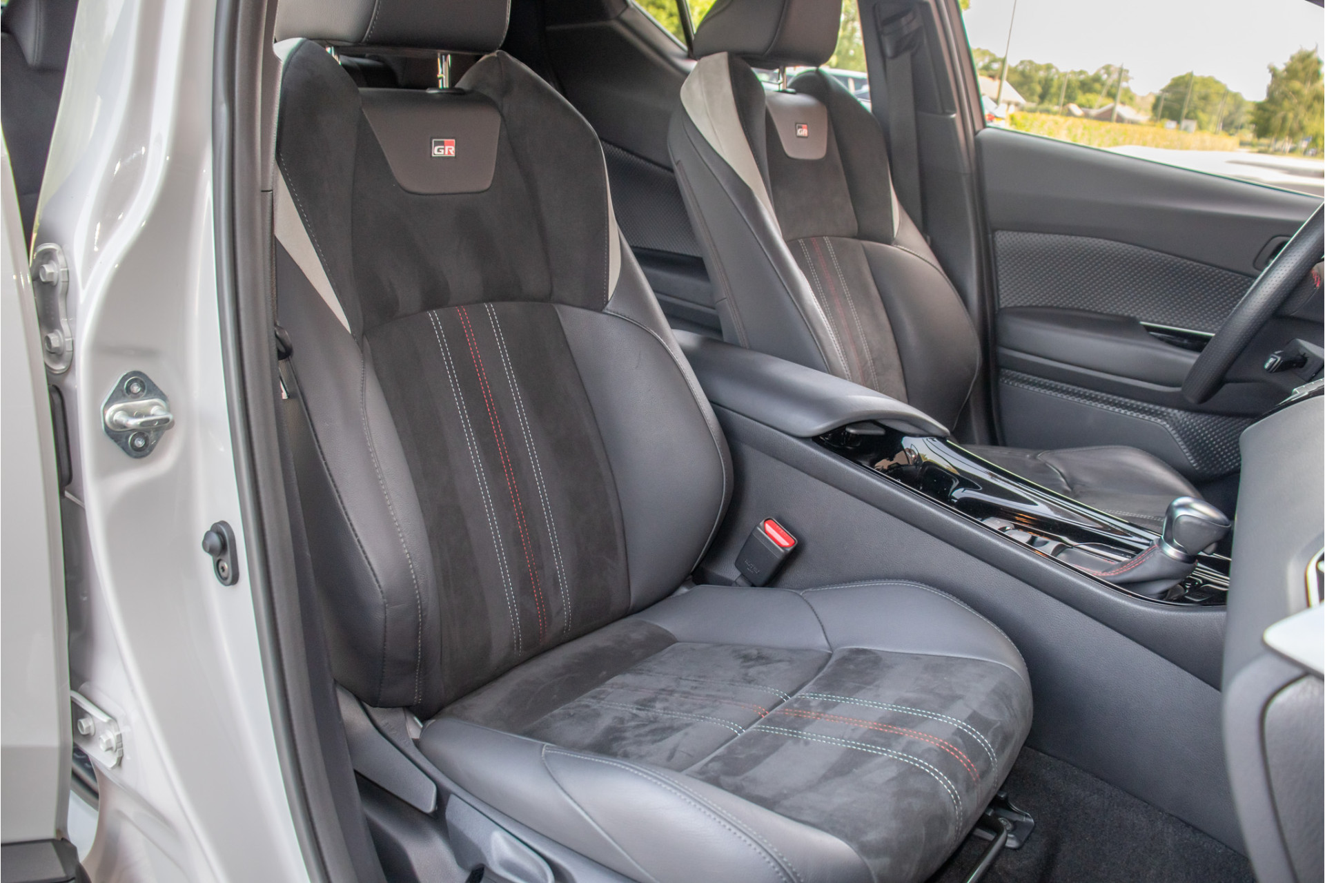 Foto van Toyota Toyota C-hr