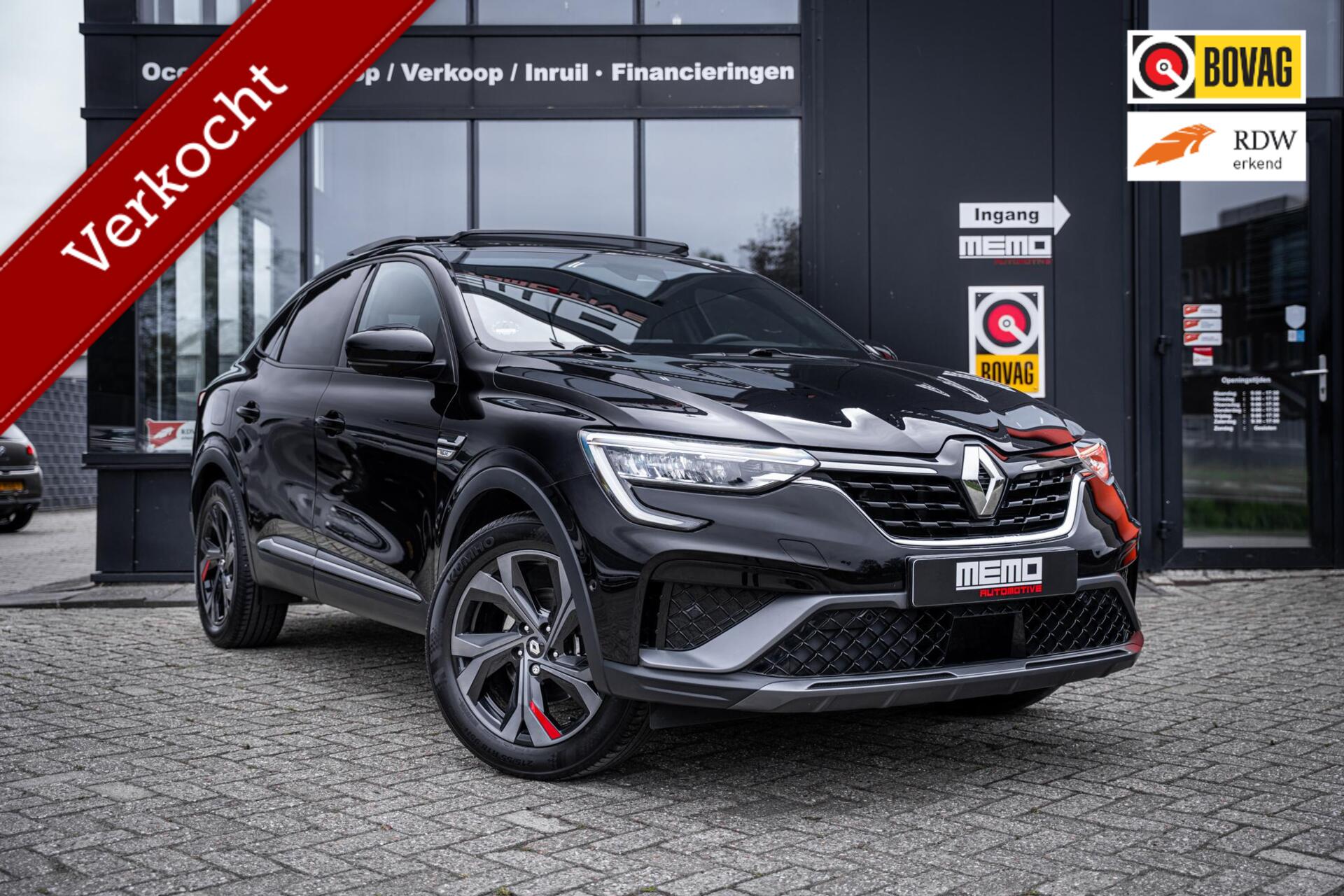 Foto van RENAULT ARKANA E-TECH