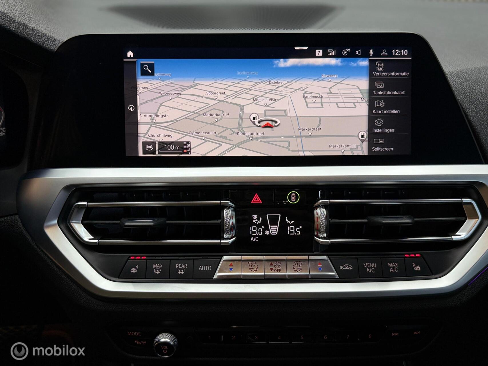 Foto van BMW 330i