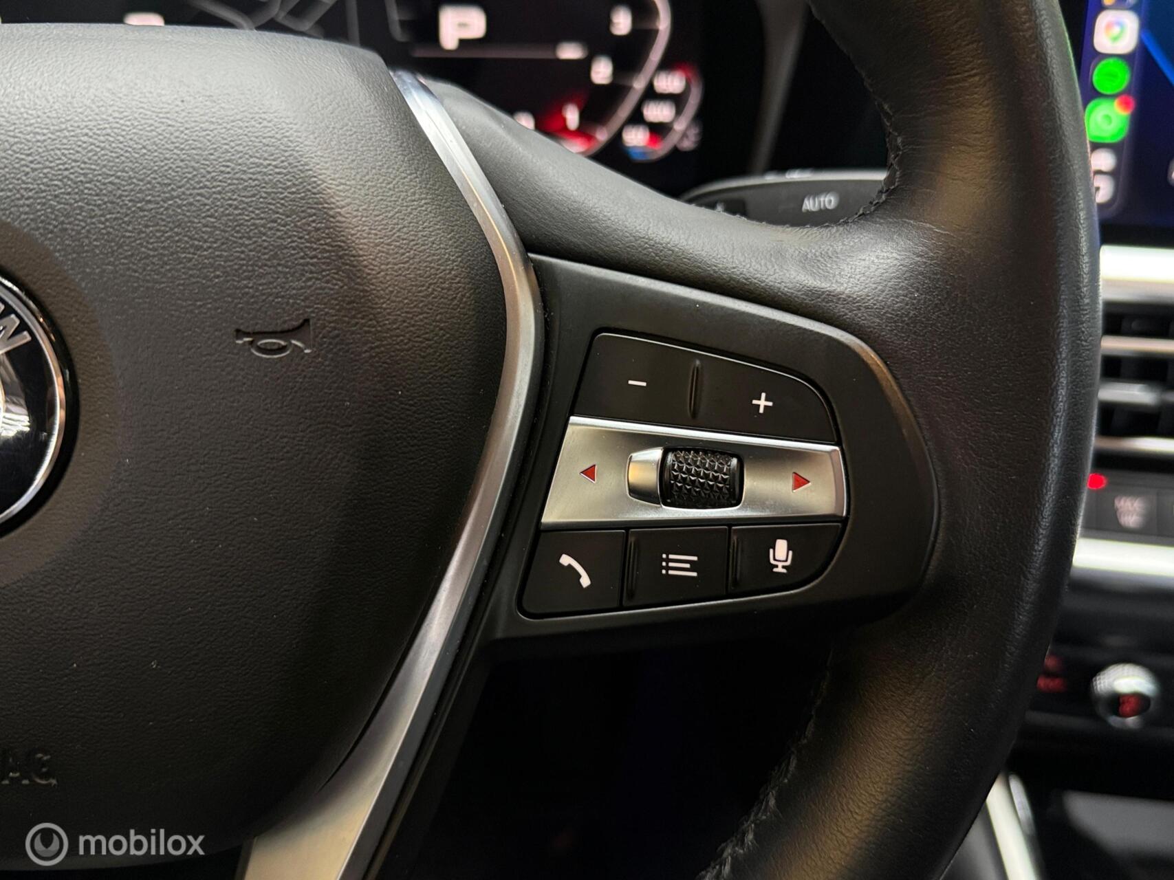 Foto van BMW 330i