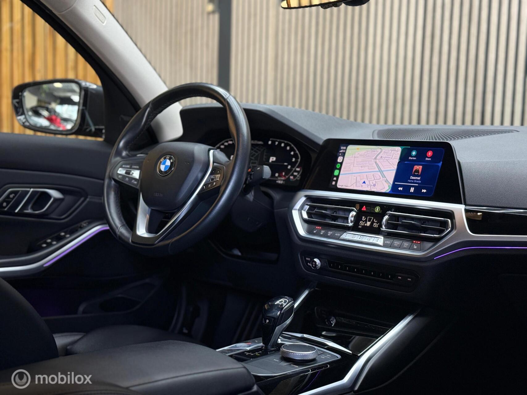 Foto van BMW 330i