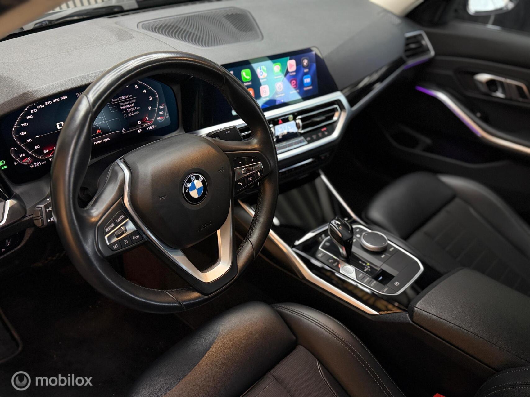 Foto van BMW 330i