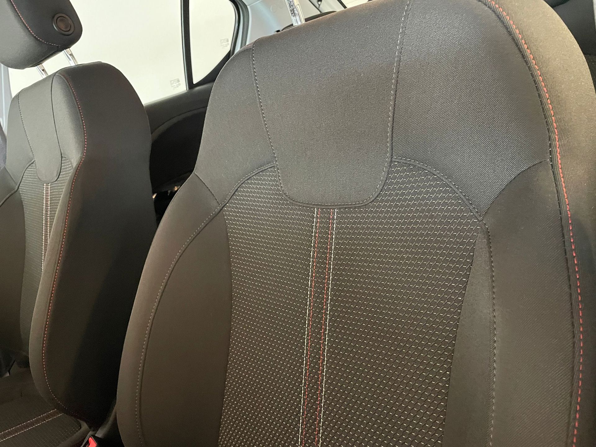 Foto van Opel Corsa-e